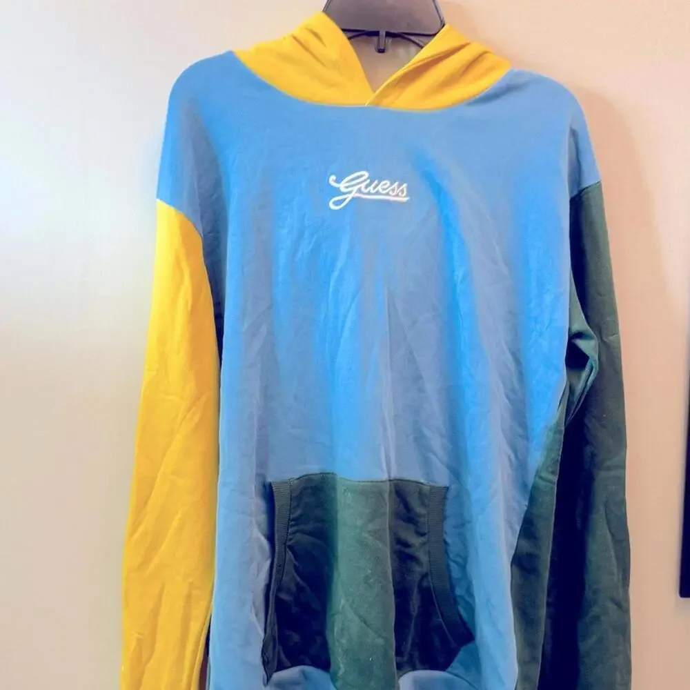 GUESS Big Boys Embroidered Logo ColorBlock Sweatshirt size 14 hoodies, pullover